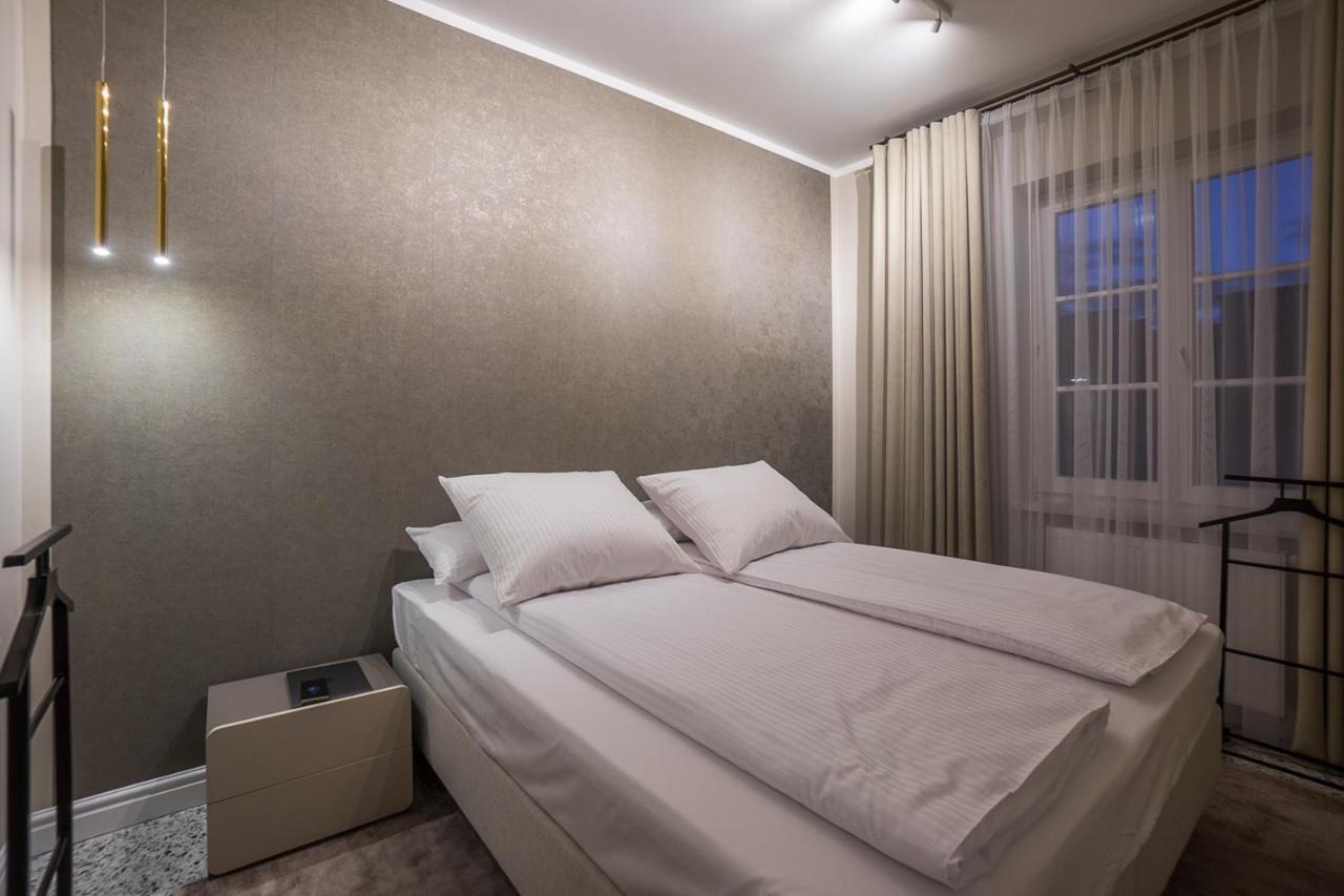 Na Skalce Apartment Краков Экстерьер фото